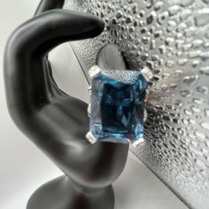 Silver Faux Blue Topaz Stone & Rhinestone Ring Size 8
